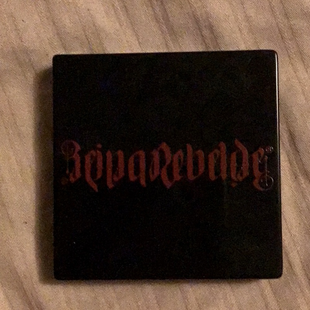 Bronzer